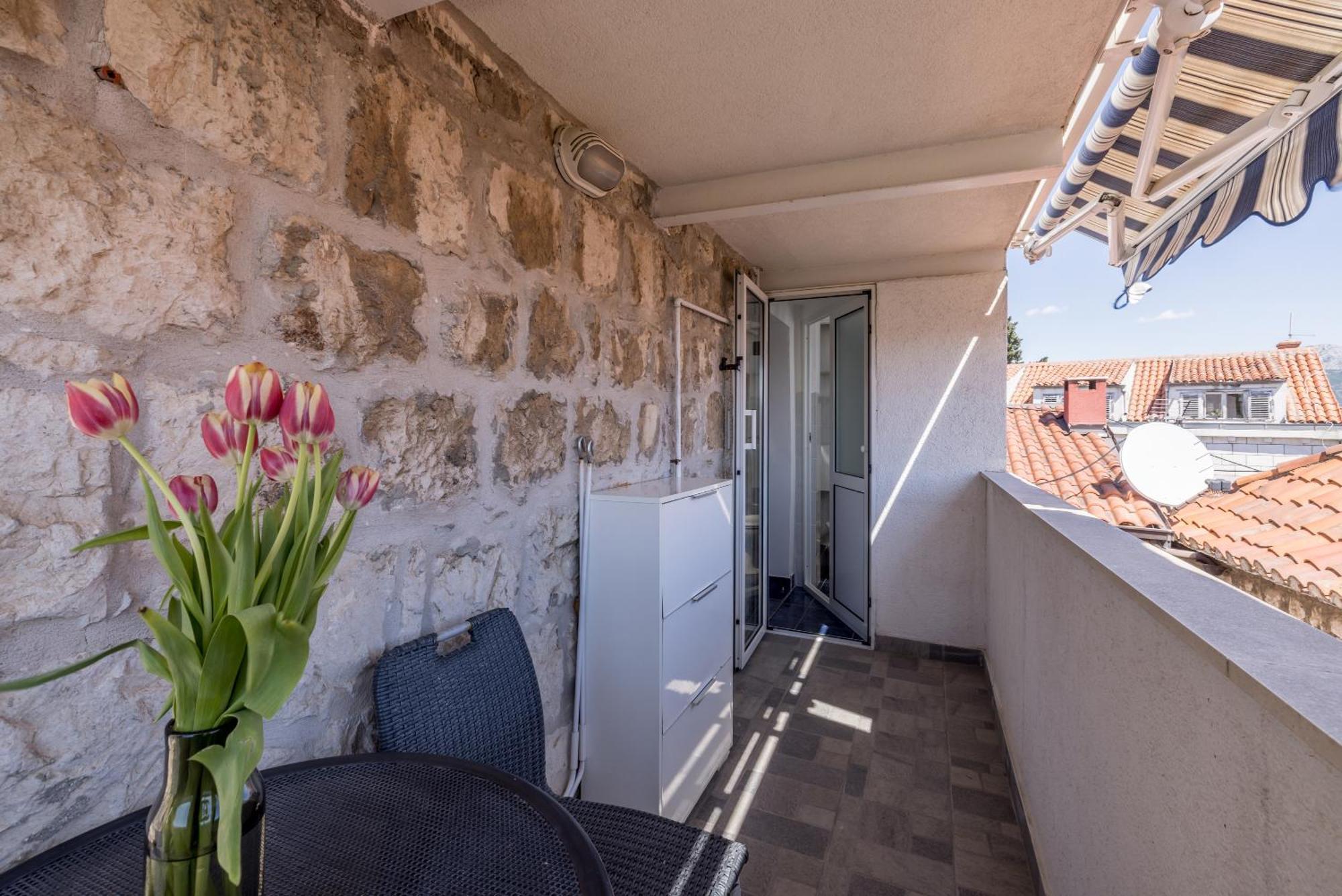 Split Central City Apartment Екстериор снимка